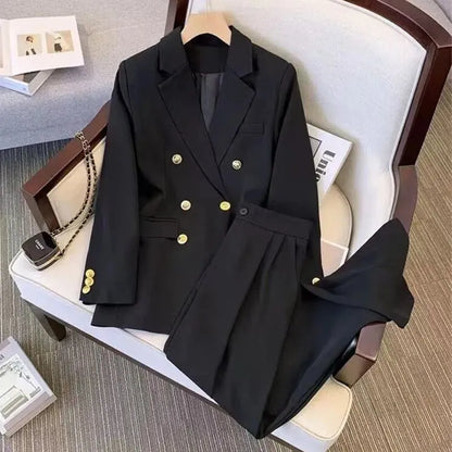Women's loose-fit polyester blouse in black with regular sleeves and 50cm length for commuting wear
