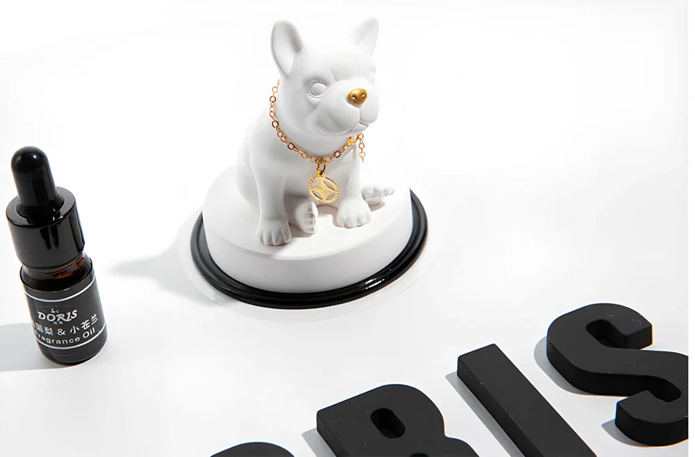 Car perfume aromatherapy decoration measuring 9.5cm × 7cm with mineral powder construction and essential oil