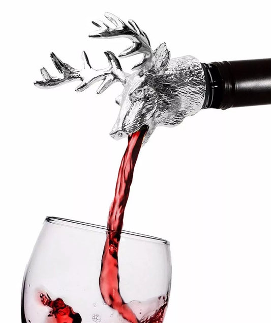 Stainless deer stag head wine pourer and stopper for aerating wine