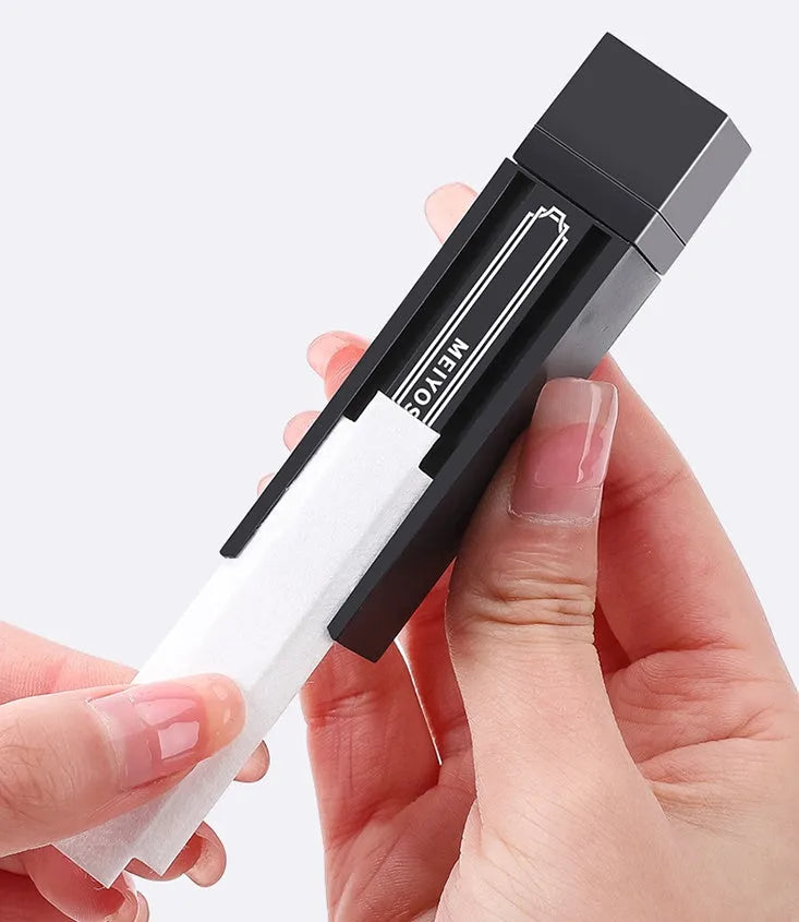 Black case containing 40 disposable screen cleaning sheets for mobile phones and tablets