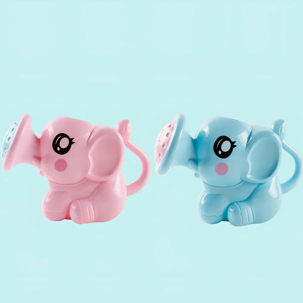 Blue plastic elephant water spray toy, 14.5cm long with handle for baby bath rinsing, smooth surface and mesh storage bag