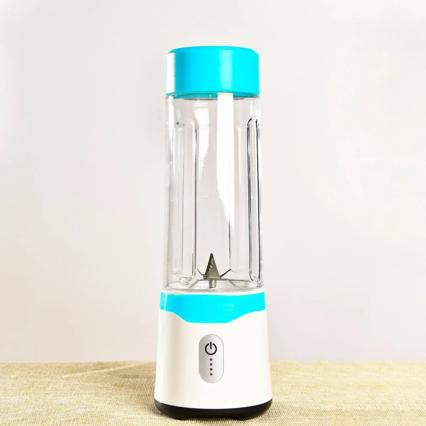 USB portable juicer blender in light green with 400mL cup and stainless steel blades