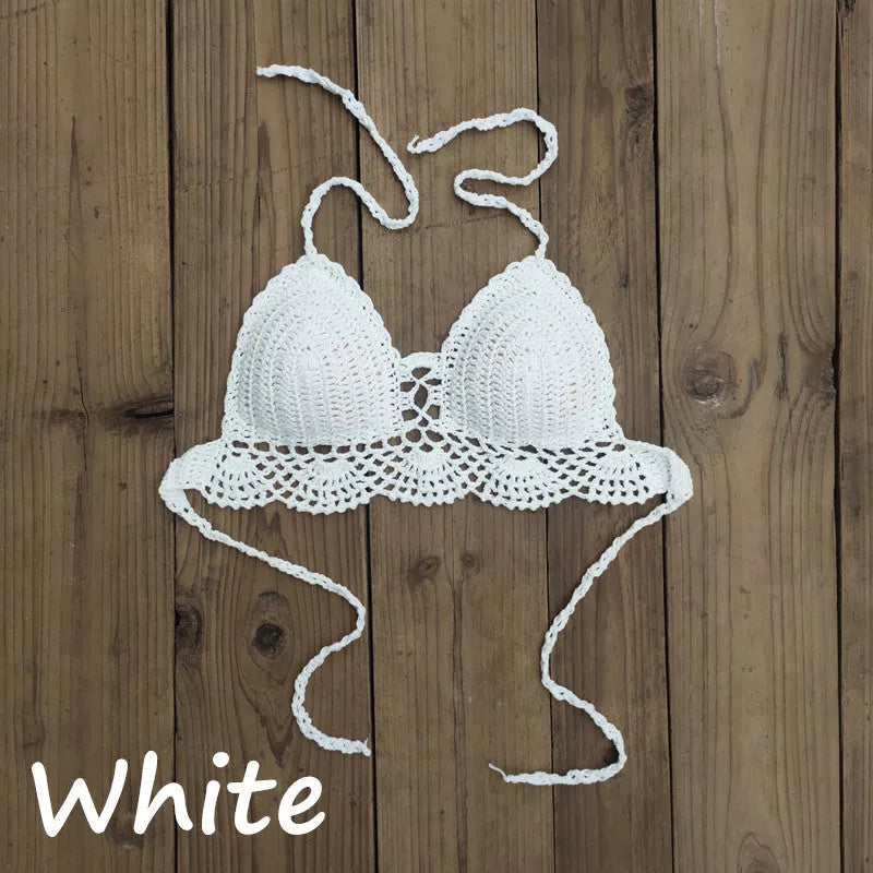 Boho crochet bra in various colors with backless design and chest pad