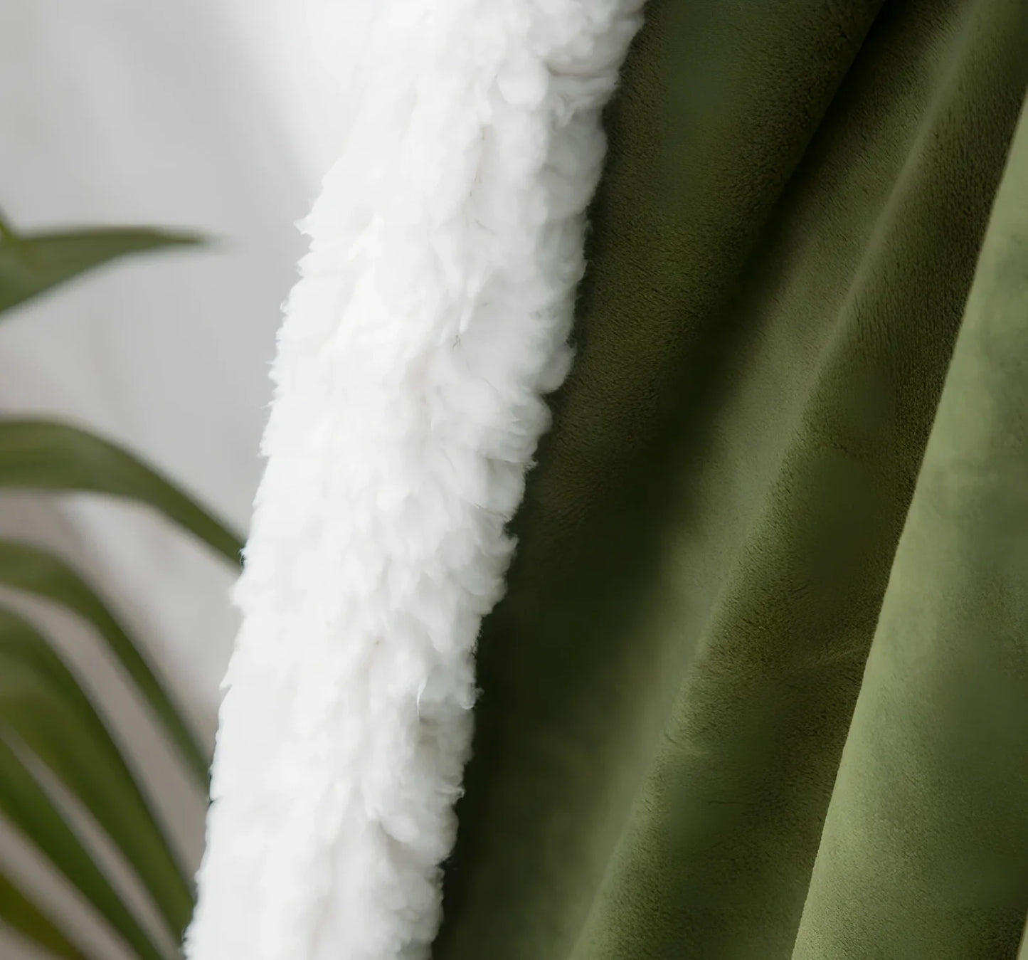 Double-sided crystal cashmere nap blanket in various colours and sizes for spring and autumn use