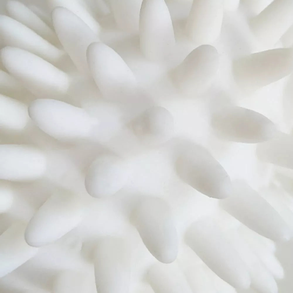 Hedgehog Dryer Ball for efficient laundry drying, reduces energy use