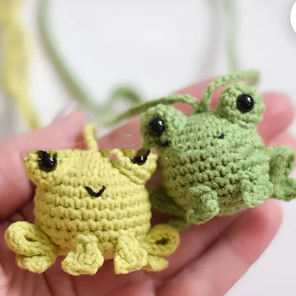 Handmade woven frog car pendant in plush material measuring 5cm wide