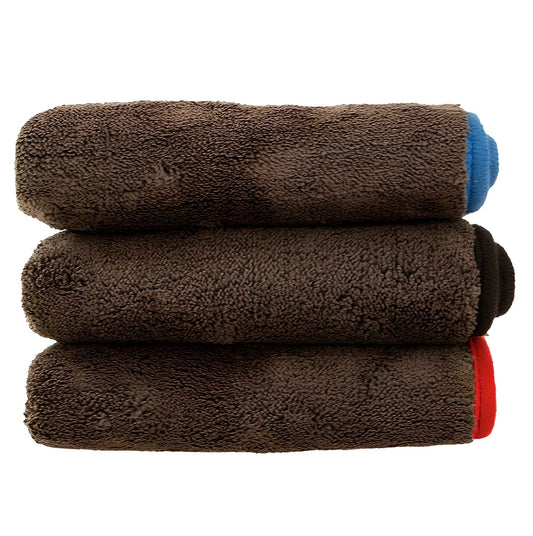 1200GSM composite coral fleece microfiber towel, 40x40cm square in black for car detailing, high absorbency shown drying vehicle surface
