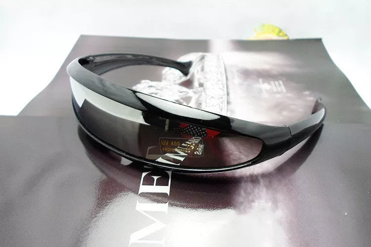 Sports sunglasses with PC lenses and plastic frame in multiple colors