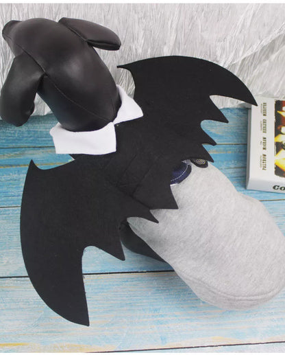 Adjustable black bat wing costume for pets, perfect for Halloween