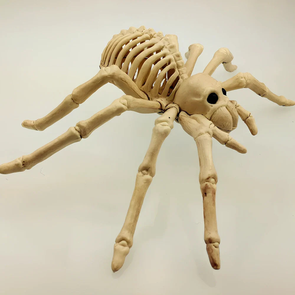 Halloween horror decorations injection-moulded from plastic with mouse and spider style options