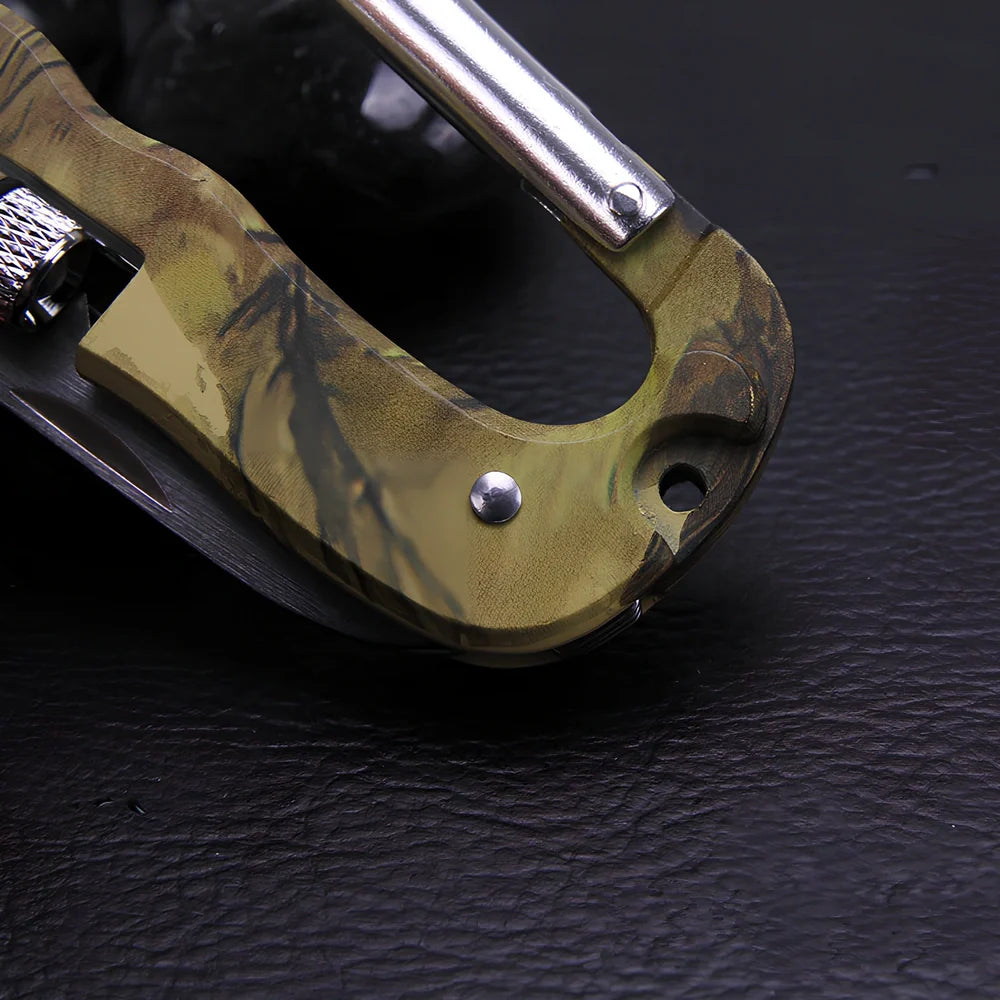 Camouflage multifunctional carabiner with stainless steel tools and LED light, weighing 79g