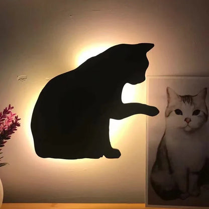 Illuminating pet-themed night light with smart sound sensor and customizable design