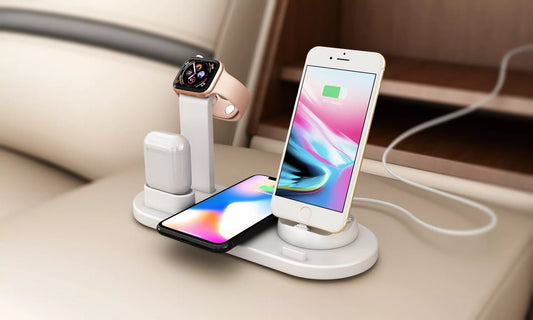 360-degree rotatable wireless charger stand with fast 10W charging for iPhone and Samsung devices