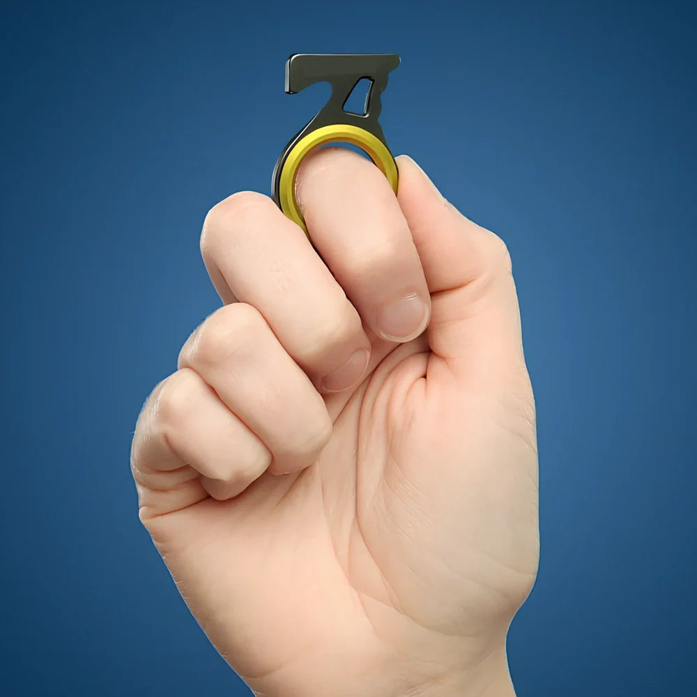 Portable emergency cutting tool with stainless steel blade measuring 4.3cm