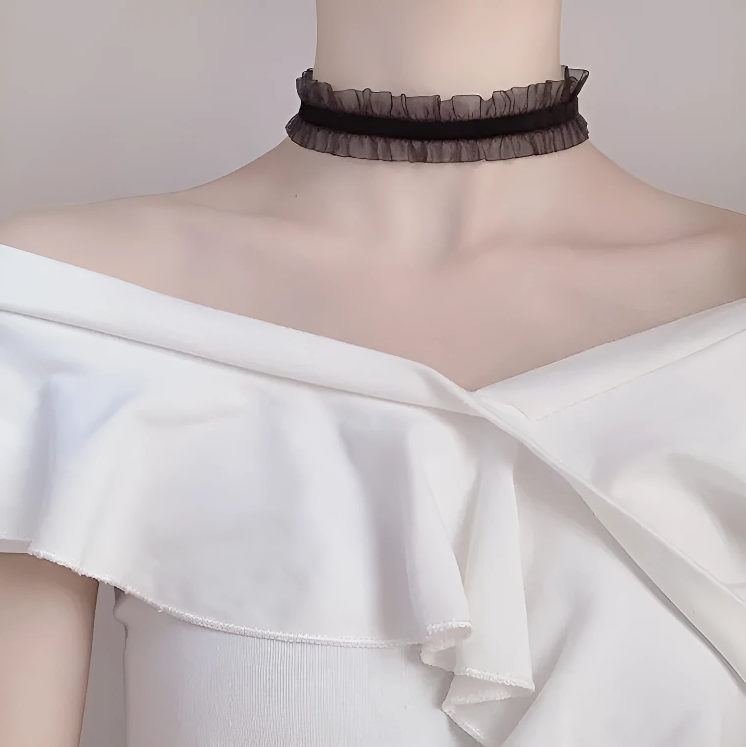 Velvet ruffled clavicle necklace with flower-shaped alloy pendant on snake bones chain in light coffee colour