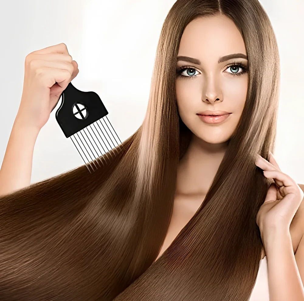 Metal styling comb with steel teeth and anti-slip handle for professional hair styling