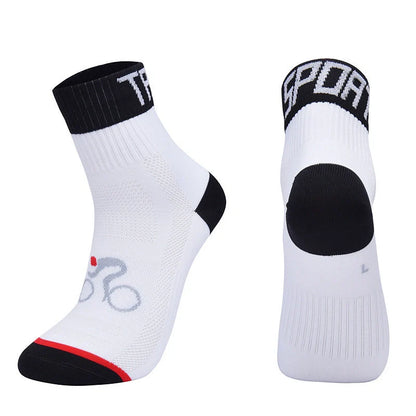 Professional outdoor cycling socks in various colors with breathable nylon fabric
