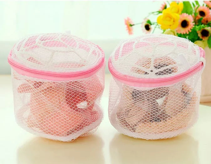Pink anti-deformation washing storage bag for laundry protection