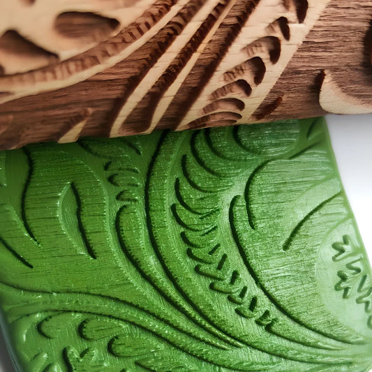 35cm wooden Christmas gift printing rolling pin with engraved festive cookie designs