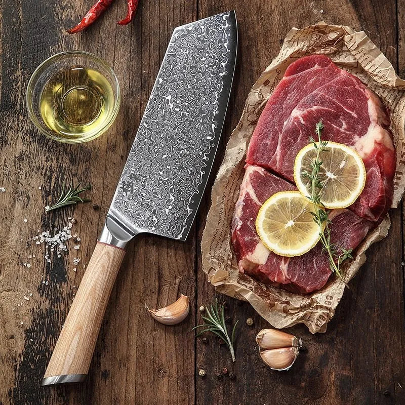 Damascus pattern kitchen knife set with eight stainless steel blades in various sizes