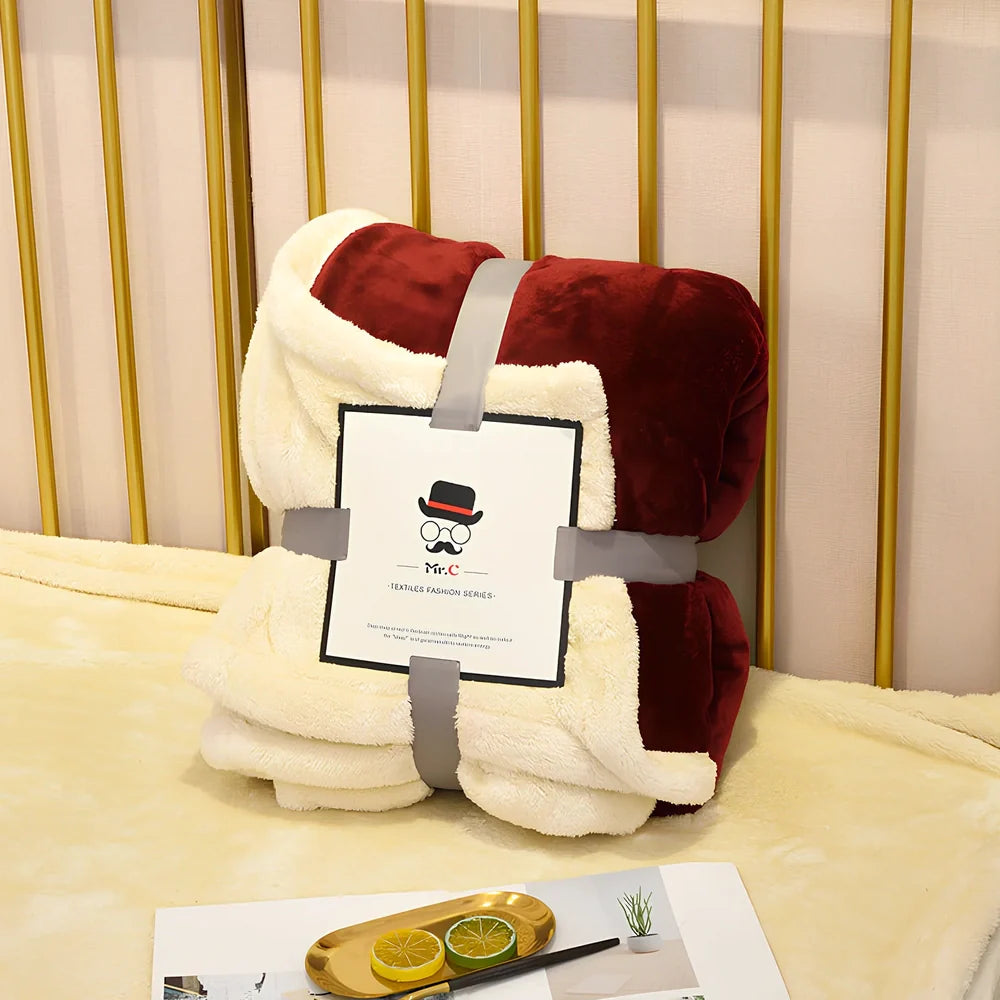 Double-layer flannel blanket showing coffee colour with flannel surface and lamb fleece backing, measuring 150x200cm