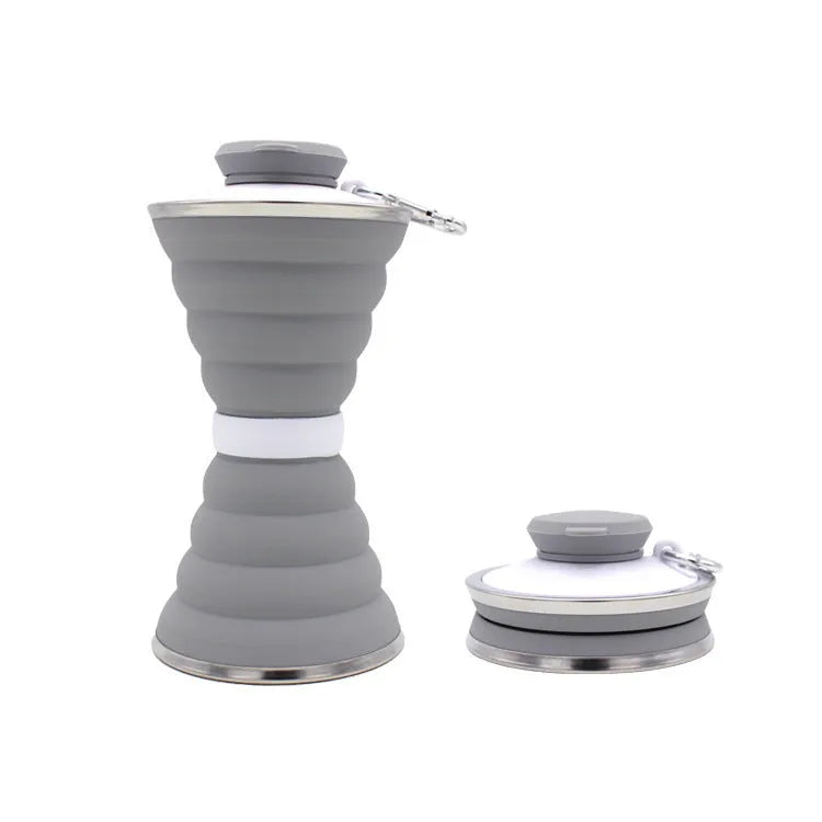 Collapsed and expanded states of a 500ml silicone water bottle with hook and hand rope.