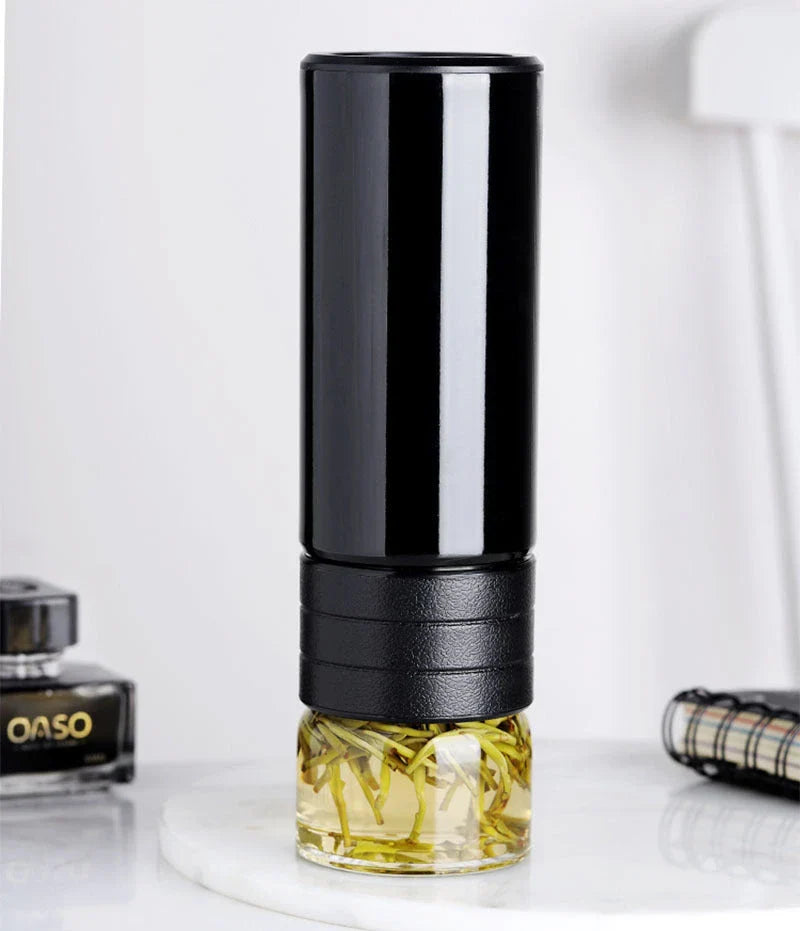 Premium insulated tumbler with digital temperature display, made of durable stainless steel, silicone, and glass materials