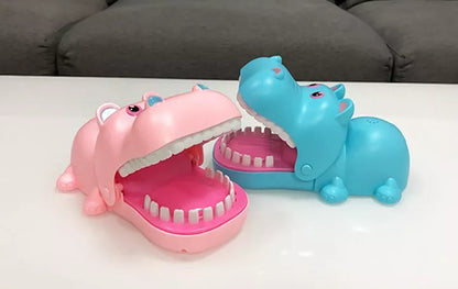 Bite Hand Animal Parent-child Interactive Toy in multicolored plastic designs