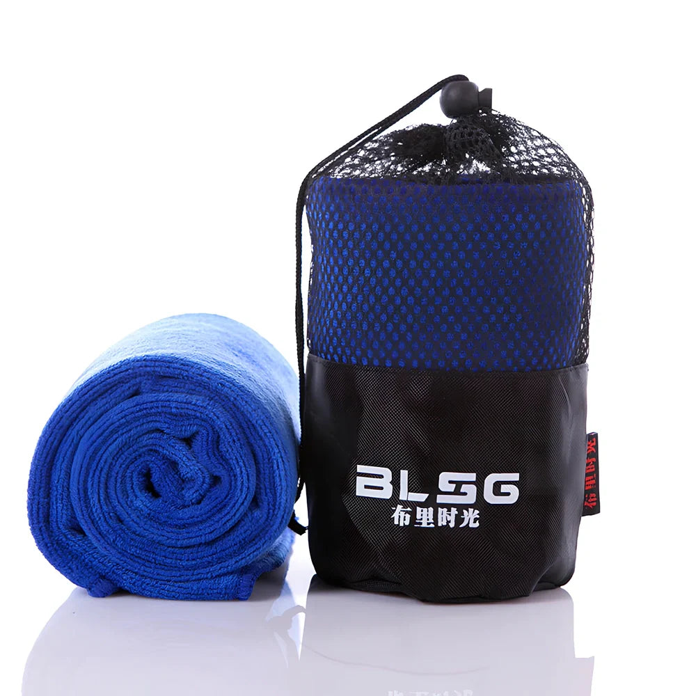 Sports towel with twistless yarn technology measuring 30x100cm in multiple colour options