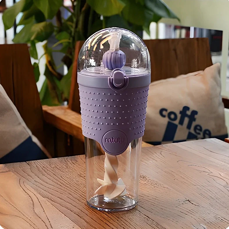 Blue kids' 500ml plastic water bottle with straw and leakproof lid