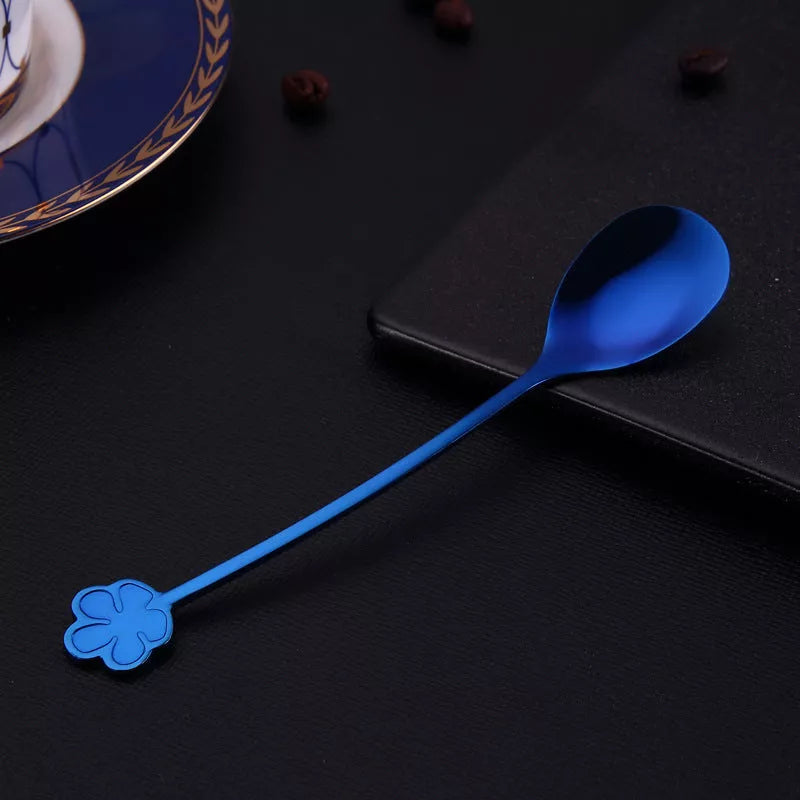 304 stainless steel gold plated dessert spoon with floral design