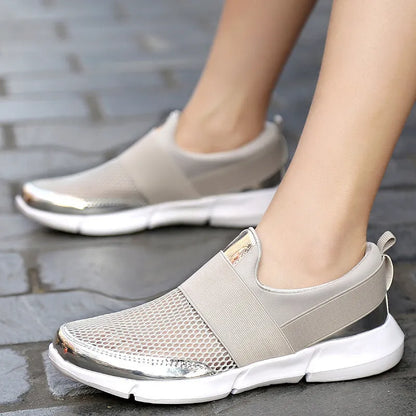 Women's breathable lightweight sneakers in blue, black, grey with mesh insoles and PU midsoles for hard floors