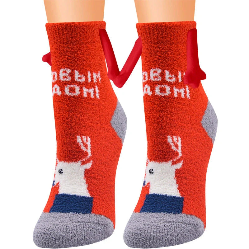 Christmas couple socks with magnetic connection feature and 3D animal patterns