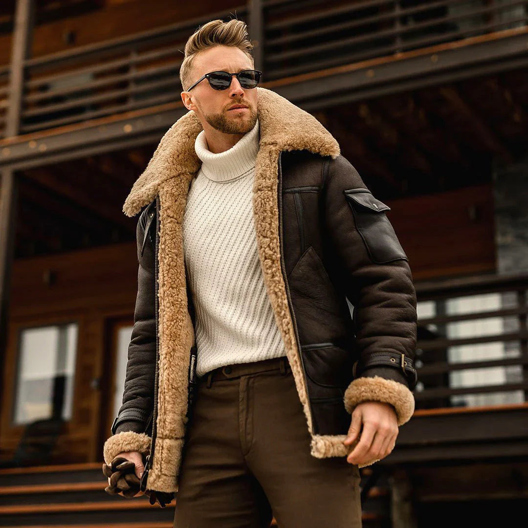 Warm military-style fleece jacket with fur collar, available in multiple color options and sizes