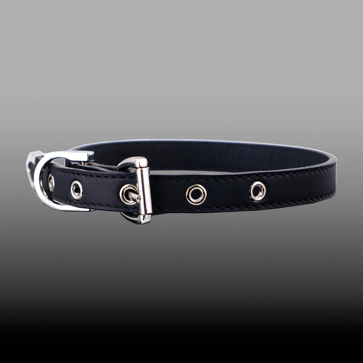 Black geometric cowhide leather collar with alloy pendant and adjustable 41-50cm fit