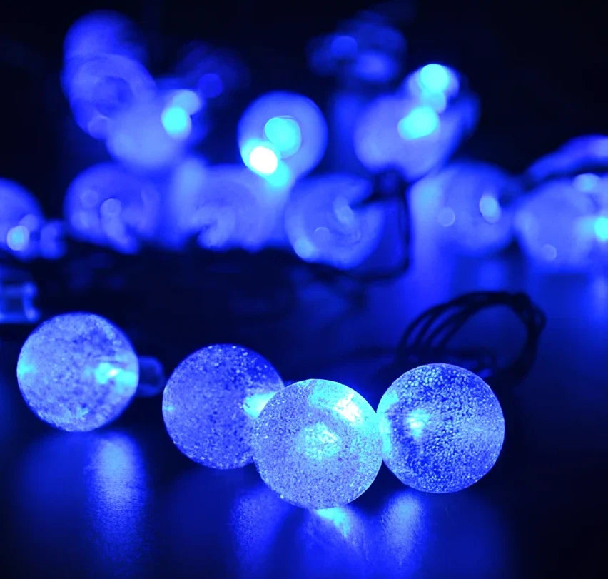6.5-metre solar LED string lights with 30 bulbs for outdoor garden decoration