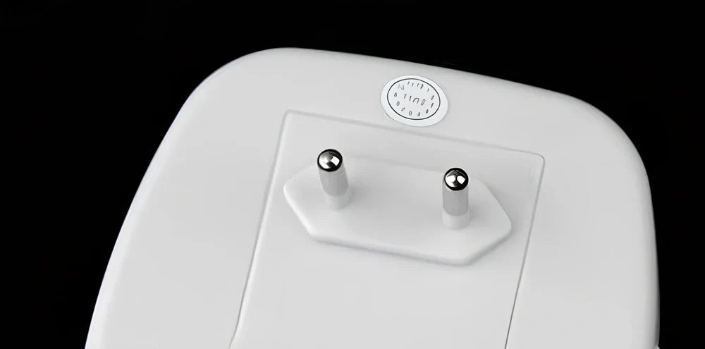 Ultrasonic electronic pest repeller device measuring 10x7x5cm with LED indicator lights