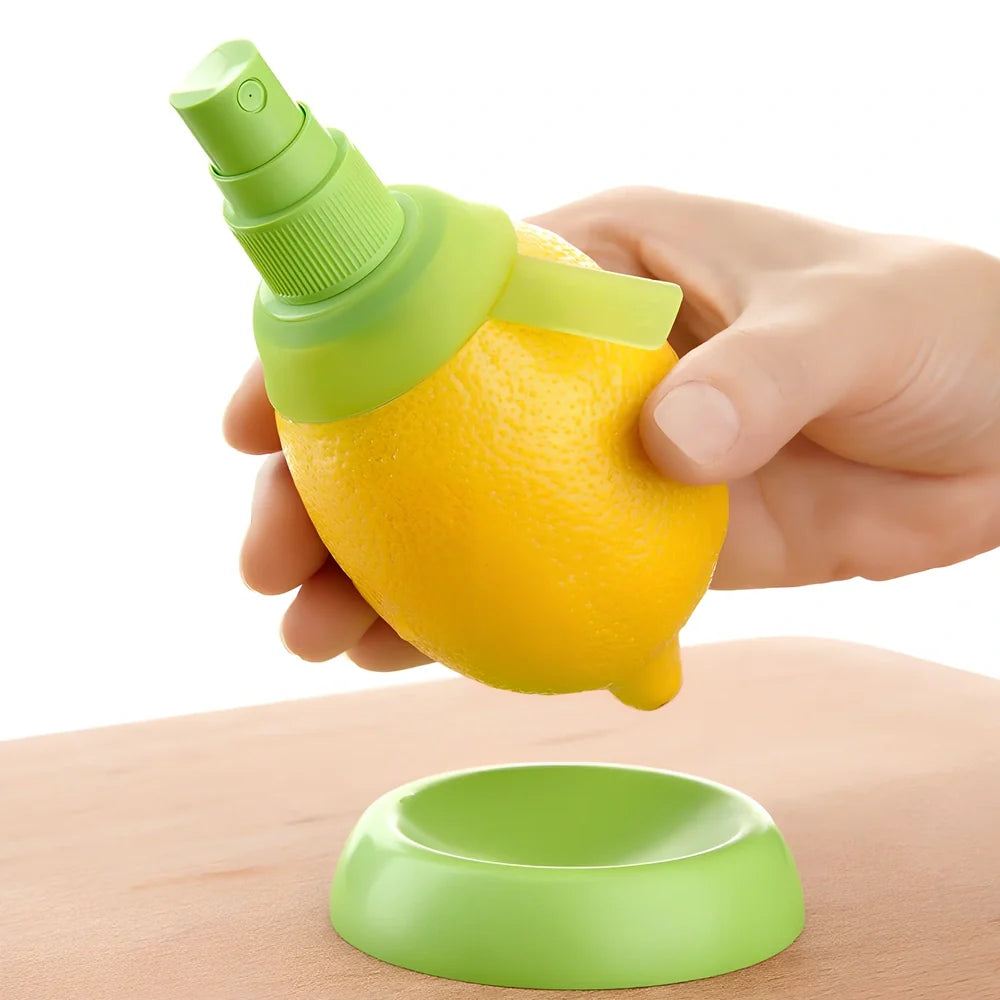 Green lemon sprayer with screw-in design and removable parts for juice extraction