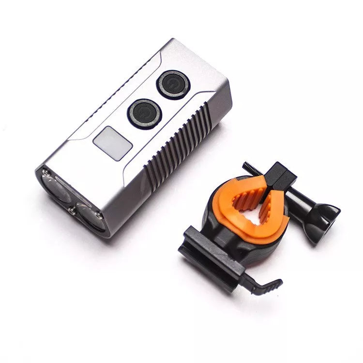 Waterproof cycling light with 750 lumens brightness and USB charging
