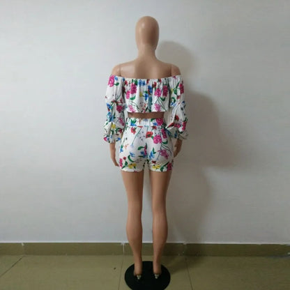 Women's multicolour digital print two-piece set with pile sleeves on short top and matching shorts