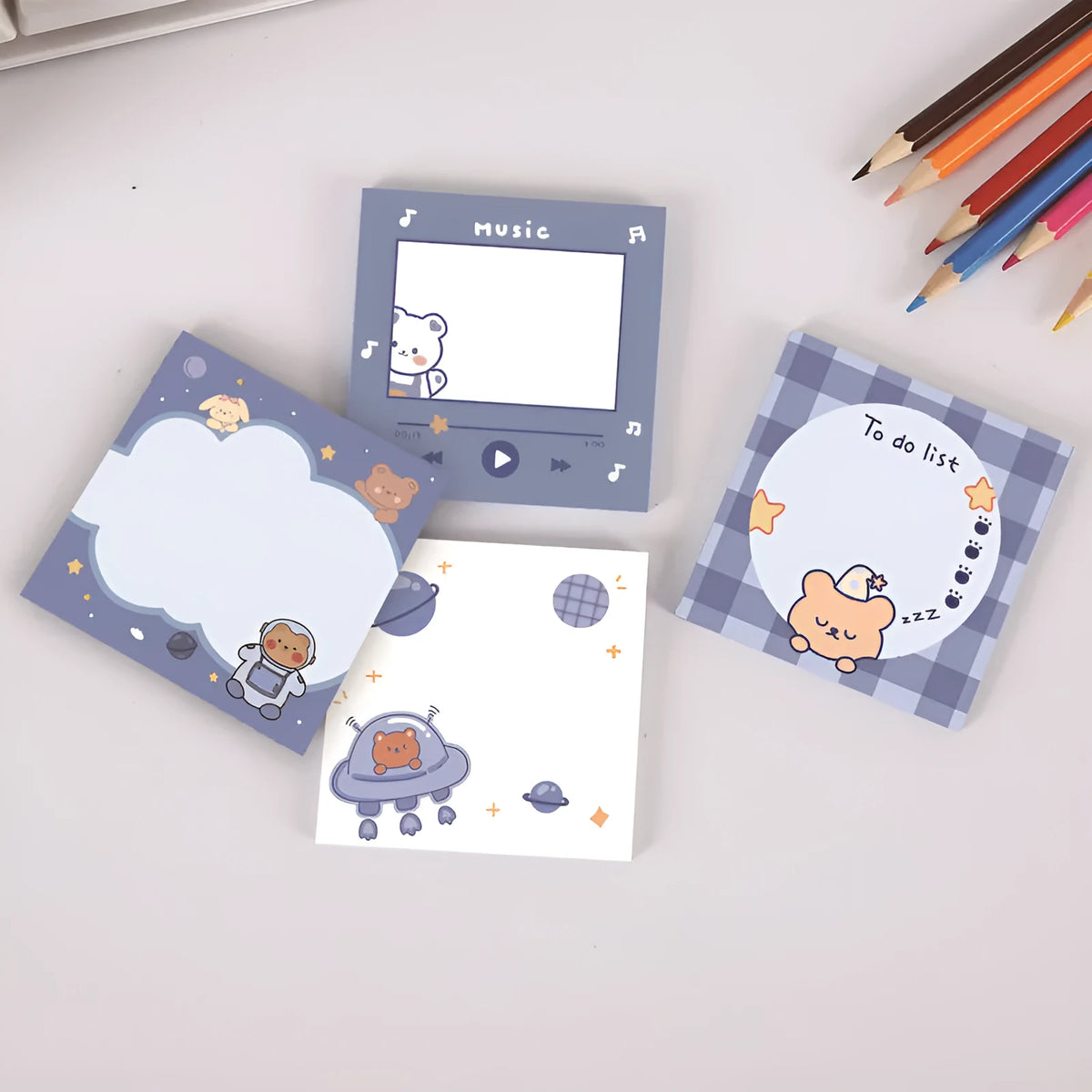 Bear sticky notes 8 x 8cm, 50-sheet cartoon memo pad with eight cover styles