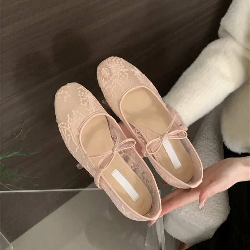 Women's flat heel Mary Jane evening shoes with lace mesh detailing and 3-5cm mid heel