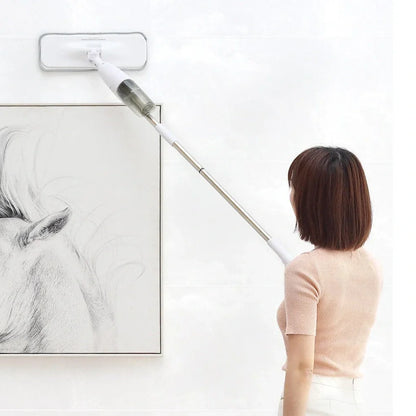 Xiaomi Deerma spray mop with carbon fibre handle and 350ml water reservoir