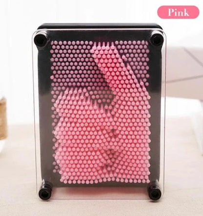 Customizable 3D Sculpture Frame with array of blunt pins for capturing intricate 3D details of any object or body part