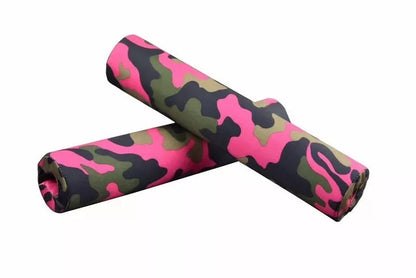 Barbell sheath for shoulder protection in camouflage colors