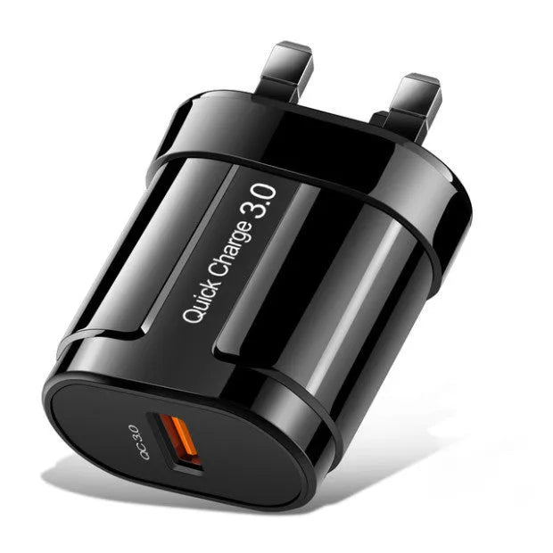 Smart mobile phone charger in black or white with compact 20mm × 40mm × 65mm dimensions showing international plug options