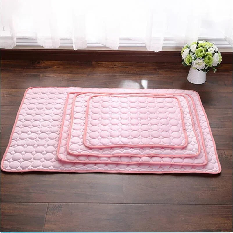 Cooling pet pad for dogs and cats made with heat-resistant fibers for instant cooling relief during summer