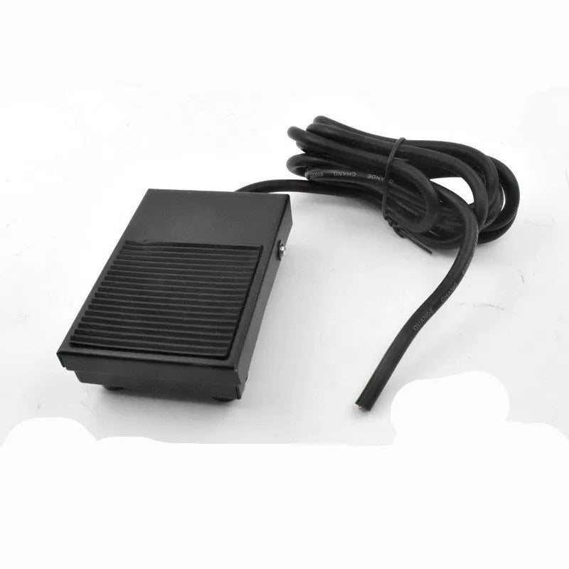 Metal welding foot switch pedal with rubber pads and 1.8 metre cable attached