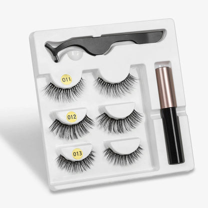 Magnetic false eyelashes for a voluminous, natural look without glue.