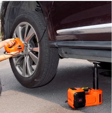Automotive electro-hydraulic jack with wrench in black or yellow for car tyre changes